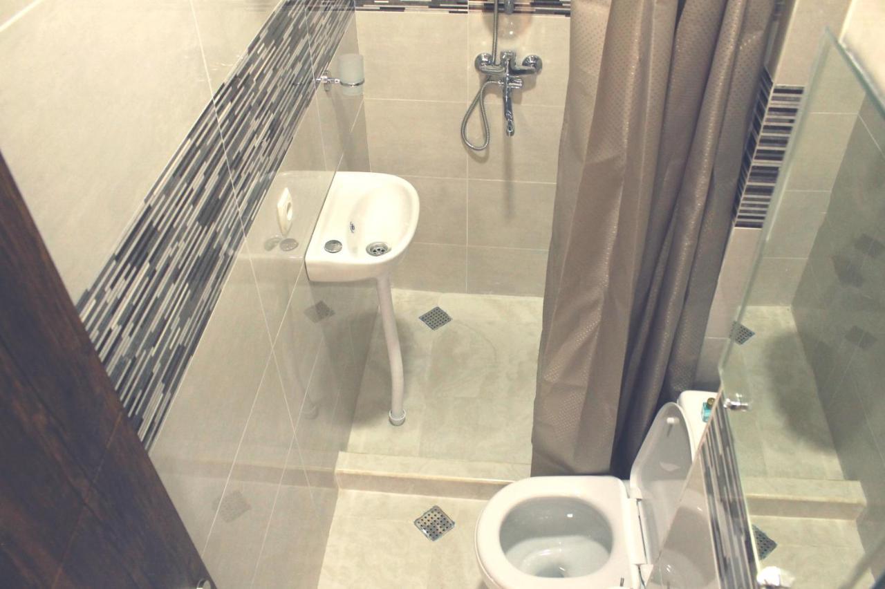 Hotel Tiflis Garden المظهر الخارجي الصورة